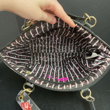 Load image into Gallery viewer, Quilted Bag
