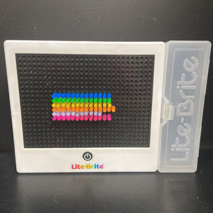 Light Up Peg Board w/Pegs Battery Operated
