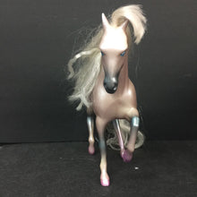 Load image into Gallery viewer, Chloe Fashion Star Fillies Horse
