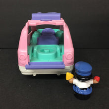 Load image into Gallery viewer, Open &amp; Close SUV w/Figure Battery Operated
