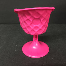 Load image into Gallery viewer, Malibu Ave Salon Chair
