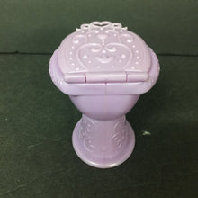 Load image into Gallery viewer, Toilet
