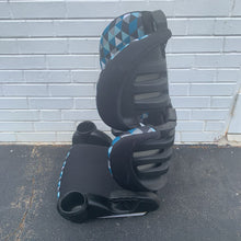 Load image into Gallery viewer, Go Time Sport Booster Seat Car Seat
