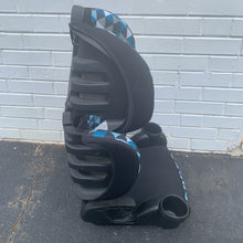 Load image into Gallery viewer, Go Time Sport Booster Seat Car Seat
