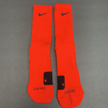 Load image into Gallery viewer, Boys Dri-Fit Socks

