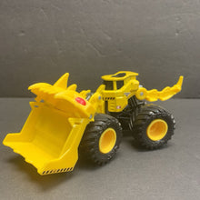 Load image into Gallery viewer, Dirt Squad Scoopz Monster Truck
