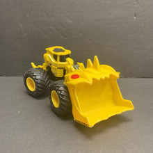 Load image into Gallery viewer, Dirt Squad Scoopz Monster Truck
