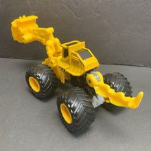 Load image into Gallery viewer, Dirt Squad Digz Monster Truck
