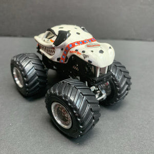 Monster Mutt Monster Truck
