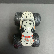 Load image into Gallery viewer, Monster Mutt Monster Truck
