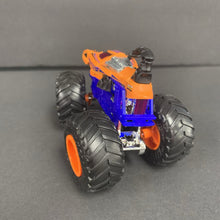 Load image into Gallery viewer, Scorpedo Monster Truck
