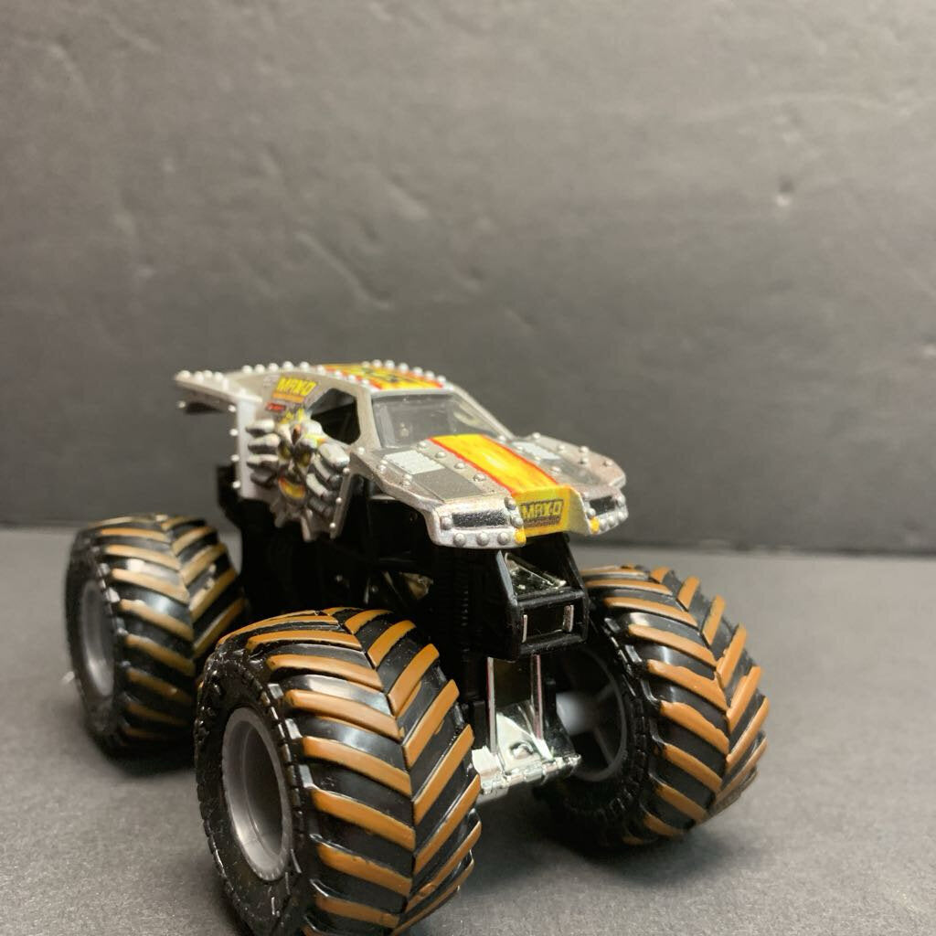 Max-D Monster Truck