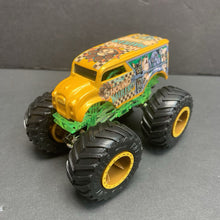 Load image into Gallery viewer, Hounder Hauler Monster Truck
