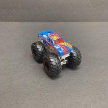 Load image into Gallery viewer, Race Ace Monster Truck
