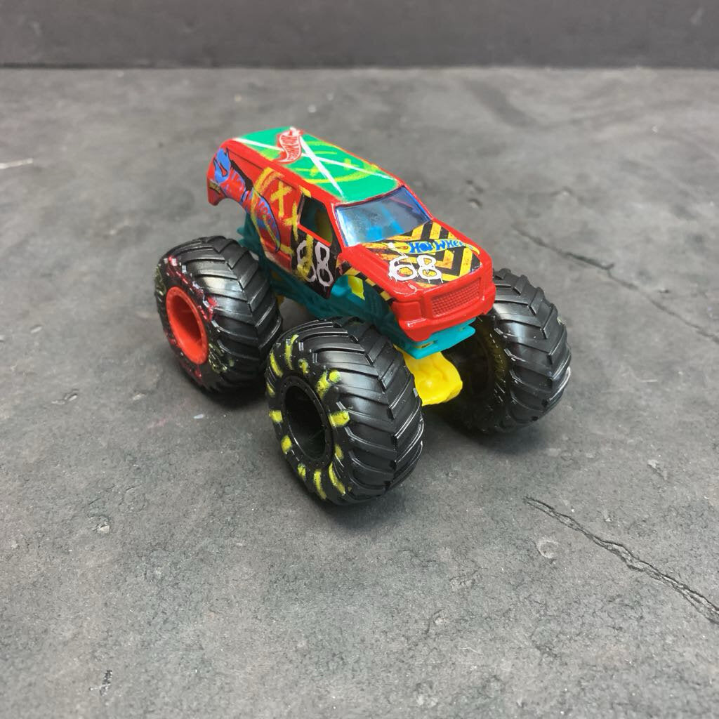 Demo Derby Monster Truck