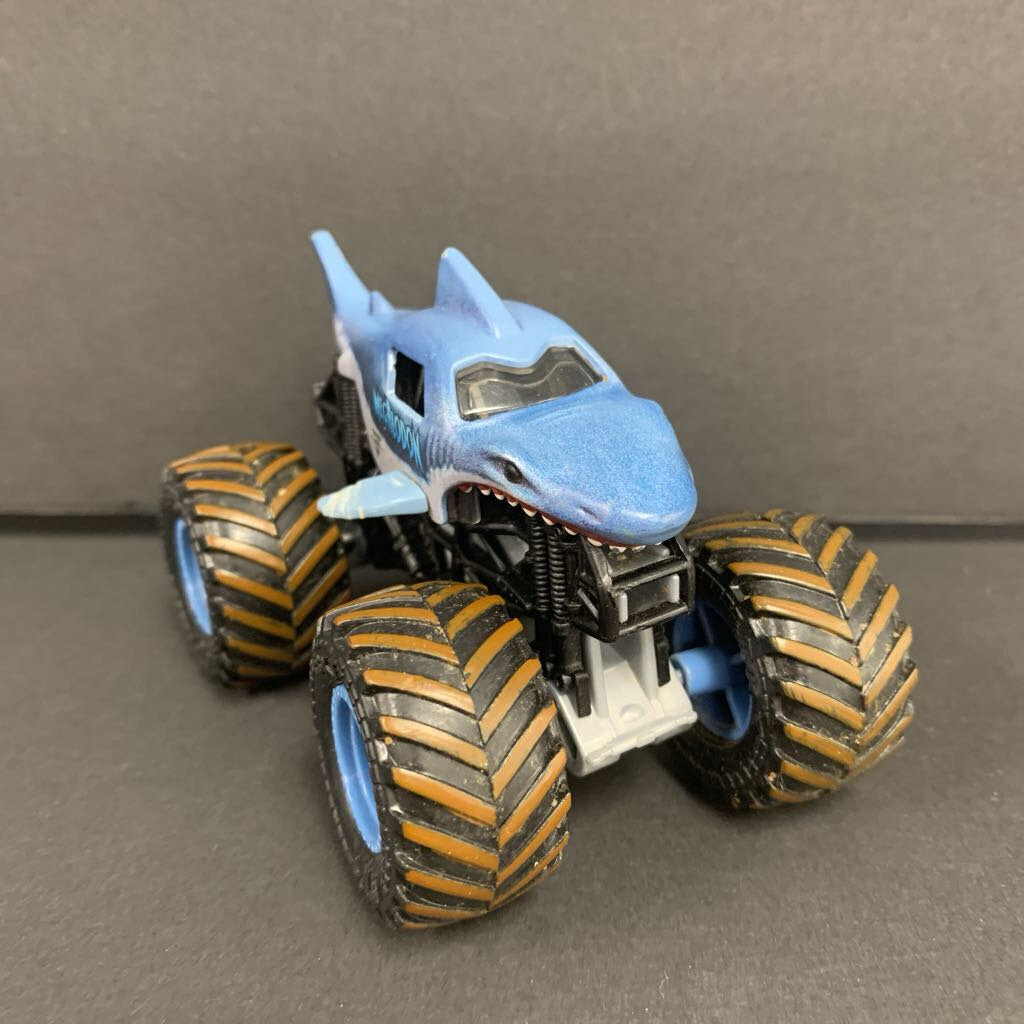 Megalodon Monster Truck