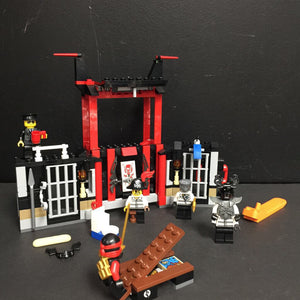 70591 Kryptarium Prison Breakout Lego Ninjago