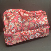 Load image into Gallery viewer, Floral Wheeled Duffel Bag
