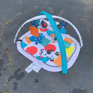 Kickin' Tunes Activity Playmat