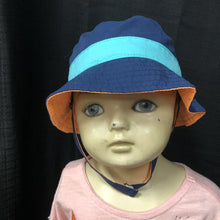 Load image into Gallery viewer, Reversible Boys Sun Hat (NEW)
