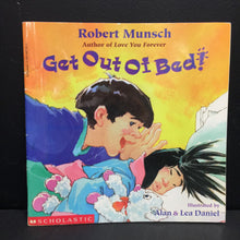 Load image into Gallery viewer, Get Out of Bed! (Robert Munsch) -paperback
