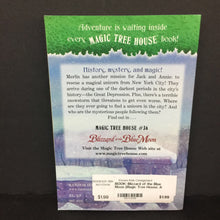 Load image into Gallery viewer, Blizzard of the Blue Moon (Magic Tree House: A Merlin Mission) (Mary Pope Osborne) (Sparkly Cover) -series paperback
