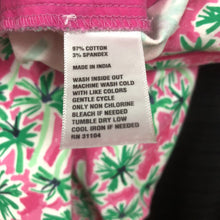 Load image into Gallery viewer, Shelby Palm-Tree Scalloped Shorts
