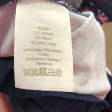 Load image into Gallery viewer, 6 Inch Richmond Floral Shorts
