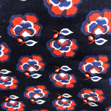 Load image into Gallery viewer, 6 Inch Richmond Floral Shorts
