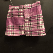 Load image into Gallery viewer, Plaid Skirt for 18&quot; Doll

