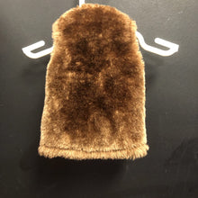 Load image into Gallery viewer, Fuzzy Vest for 18&quot; Doll
