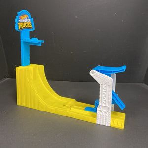 Monster Trucks Big Air Breakout Ramp