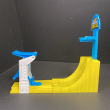 Load image into Gallery viewer, Monster Trucks Big Air Breakout Ramp
