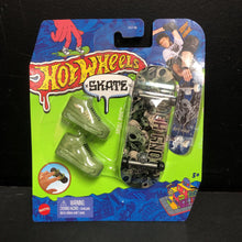 Load image into Gallery viewer, Tony Hawk Skull Ride Mini Skateboard w/Shoes (NEW)
