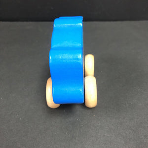 Wooden Dog Car(Shanghai Hong Xin Wooden Arts & Crafts Co)