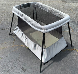 Light Travel Crib