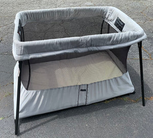 Light Travel Crib