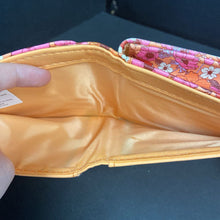 Load image into Gallery viewer, Floral Crossbody Wallet Bag

