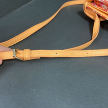 Load image into Gallery viewer, Floral Crossbody Wallet Bag
