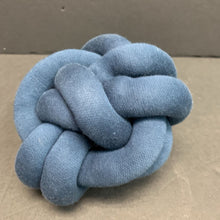 Load image into Gallery viewer, Knot Rattle
