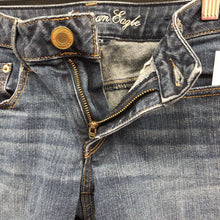 Load image into Gallery viewer, Denim Bermuda Shorts
