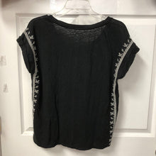 Load image into Gallery viewer, Embroidered Top
