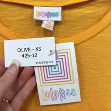 Load image into Gallery viewer, Olive Top (NEW)
