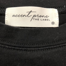Load image into Gallery viewer, Structured Sleeve Tunic (Accent Prone)
