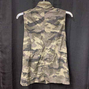 Camo Zip Up Vest (Love Tree)