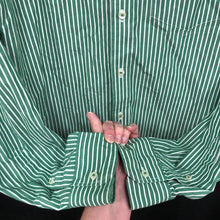Load image into Gallery viewer, Striped Classic Fit Everyday Oxford Striped Button Down Shirt
