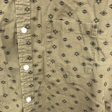 Load image into Gallery viewer, Slim Fit Button Down Shirt (Cactus Menswear)
