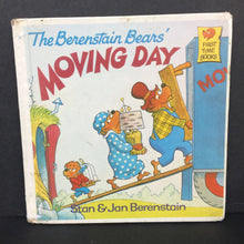 Load image into Gallery viewer, The Berenstain Bears&#39; Moving Day (Stan &amp; Jan Berenstain) -character hardcover
