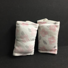 Load image into Gallery viewer, Flower Car Seat Strap Covers
