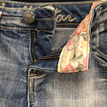 Load image into Gallery viewer, Lace Denim Shorts
